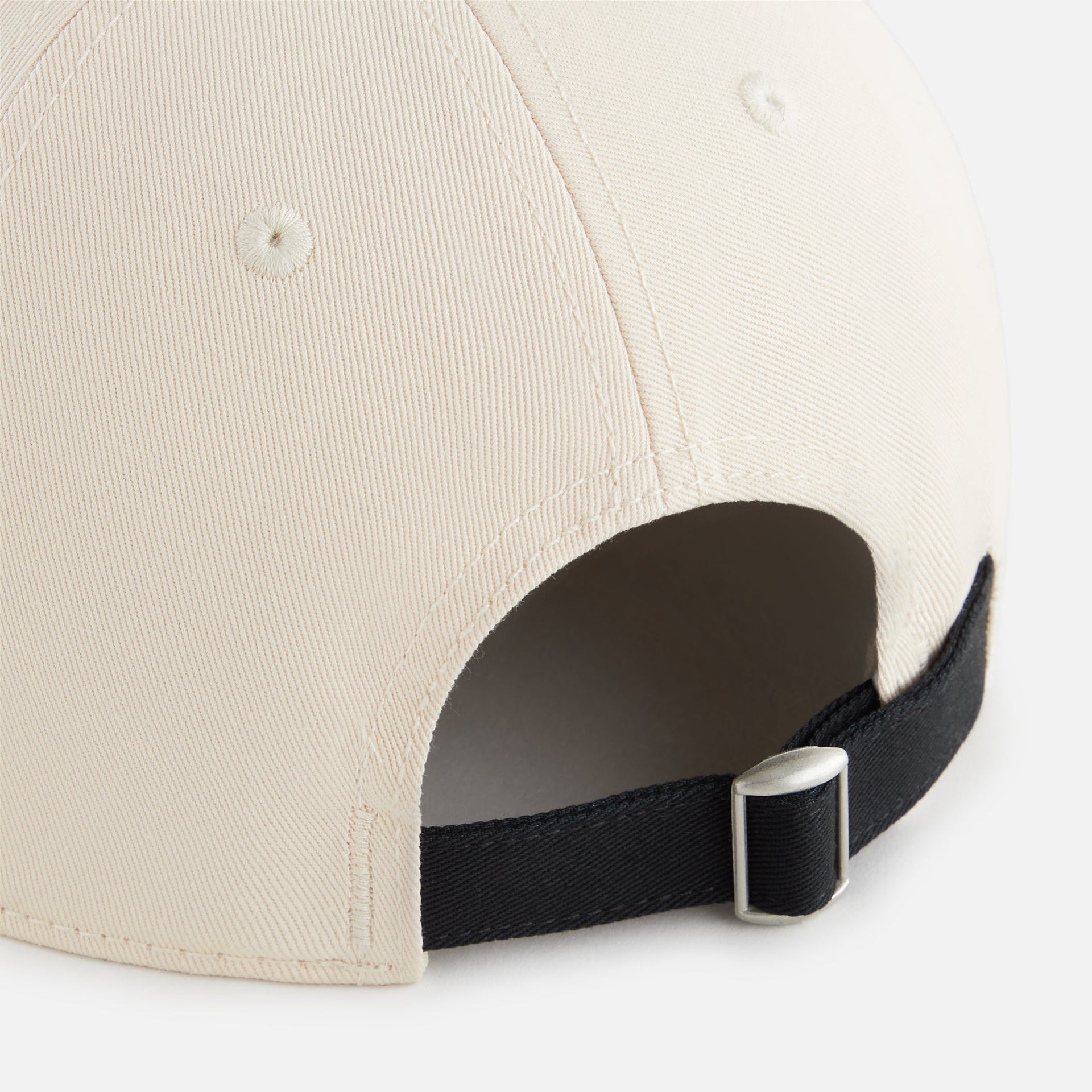 Kith Women Ellipse Logo Twill Classic Cap - Sandrift