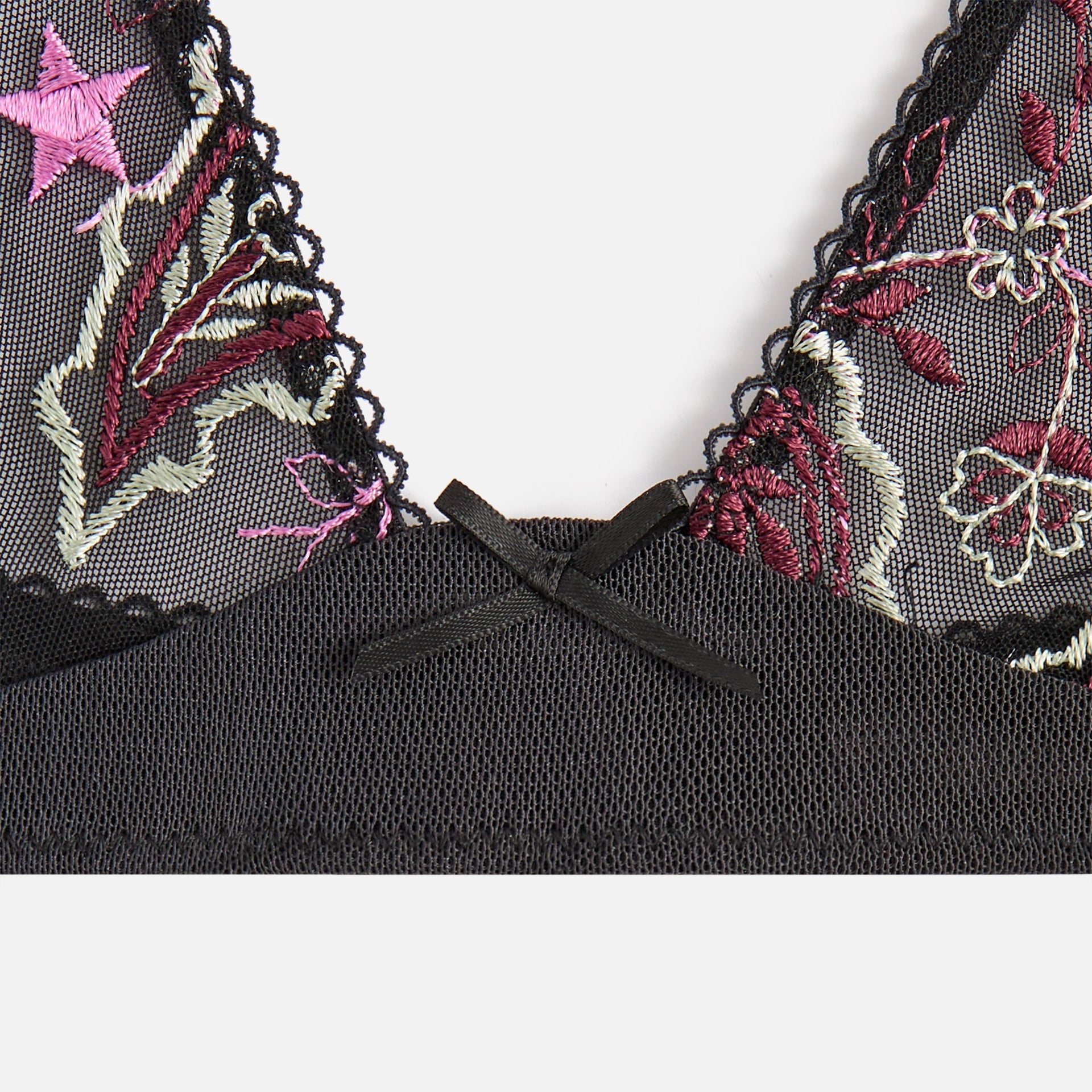 Kith Women Embroidered Bra & Thong Set - Black