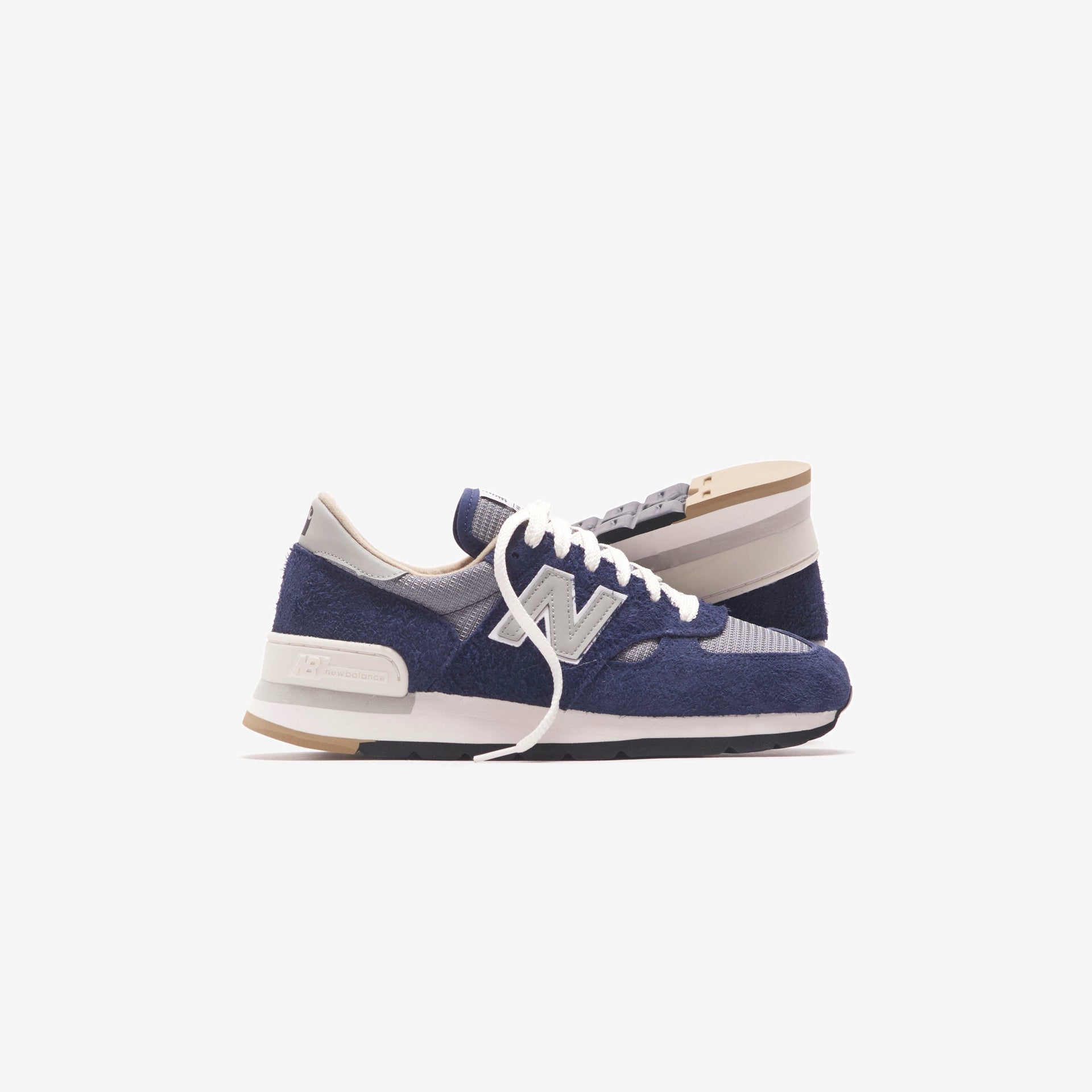 Carhartt WIP x New Balance 990v1 - Dark Navy / Pussywillow Grey