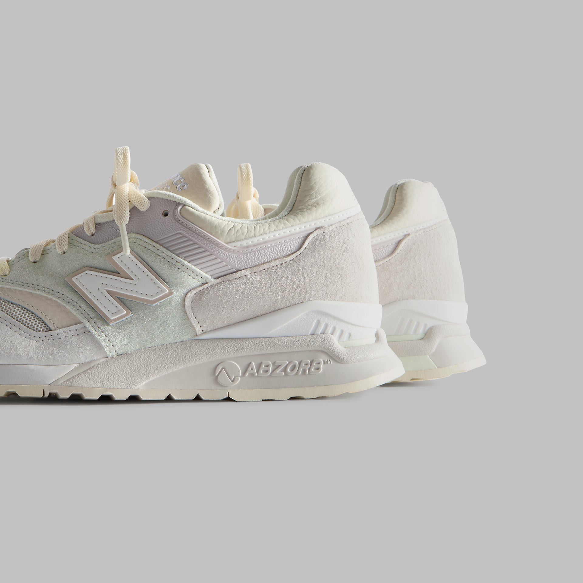 Ronnie Fieg & New Balance Made in USA 997.5 - White / Marshmallow / Angora