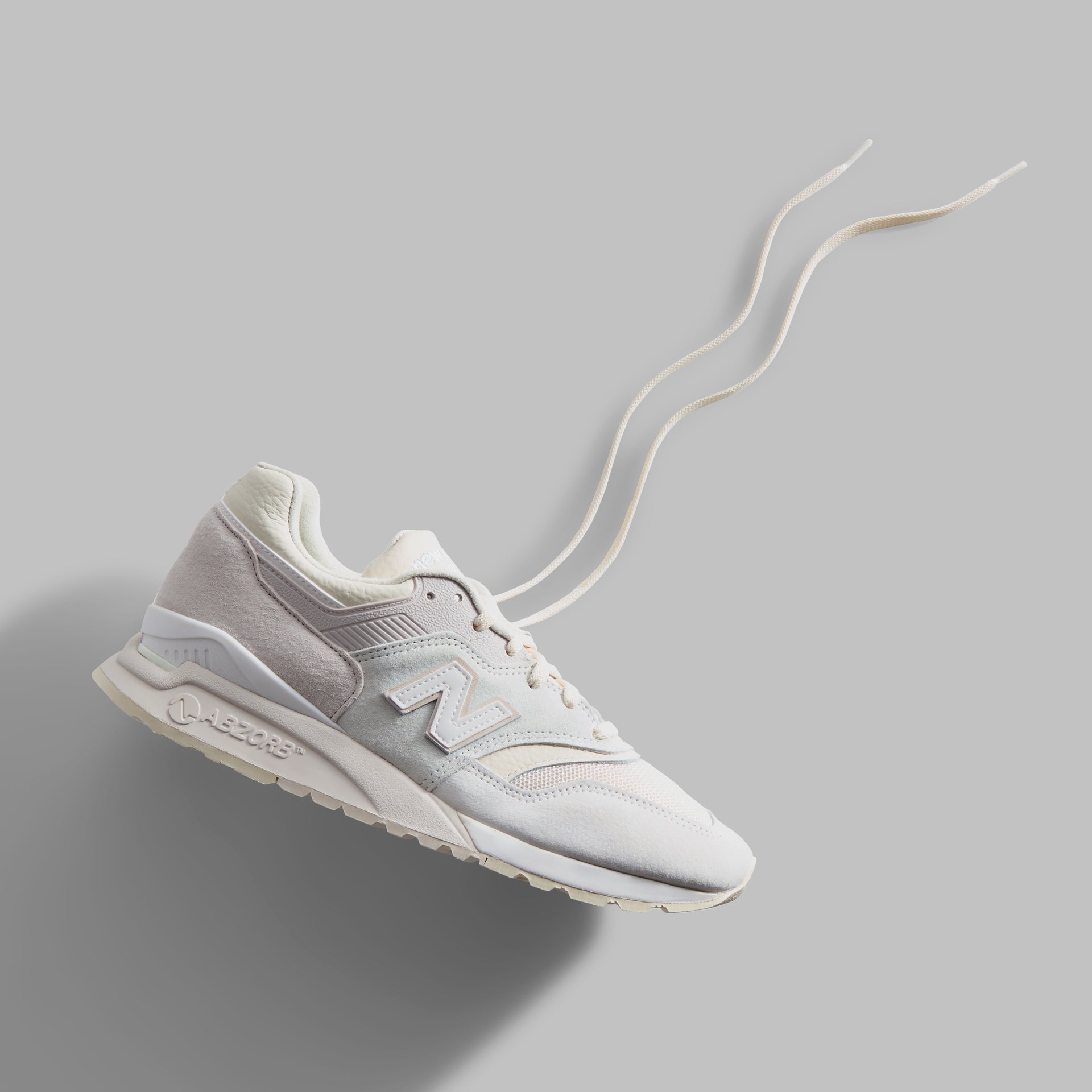 Ronnie Fieg & New Balance Made in USA 997.5 - White / Marshmallow / Angora