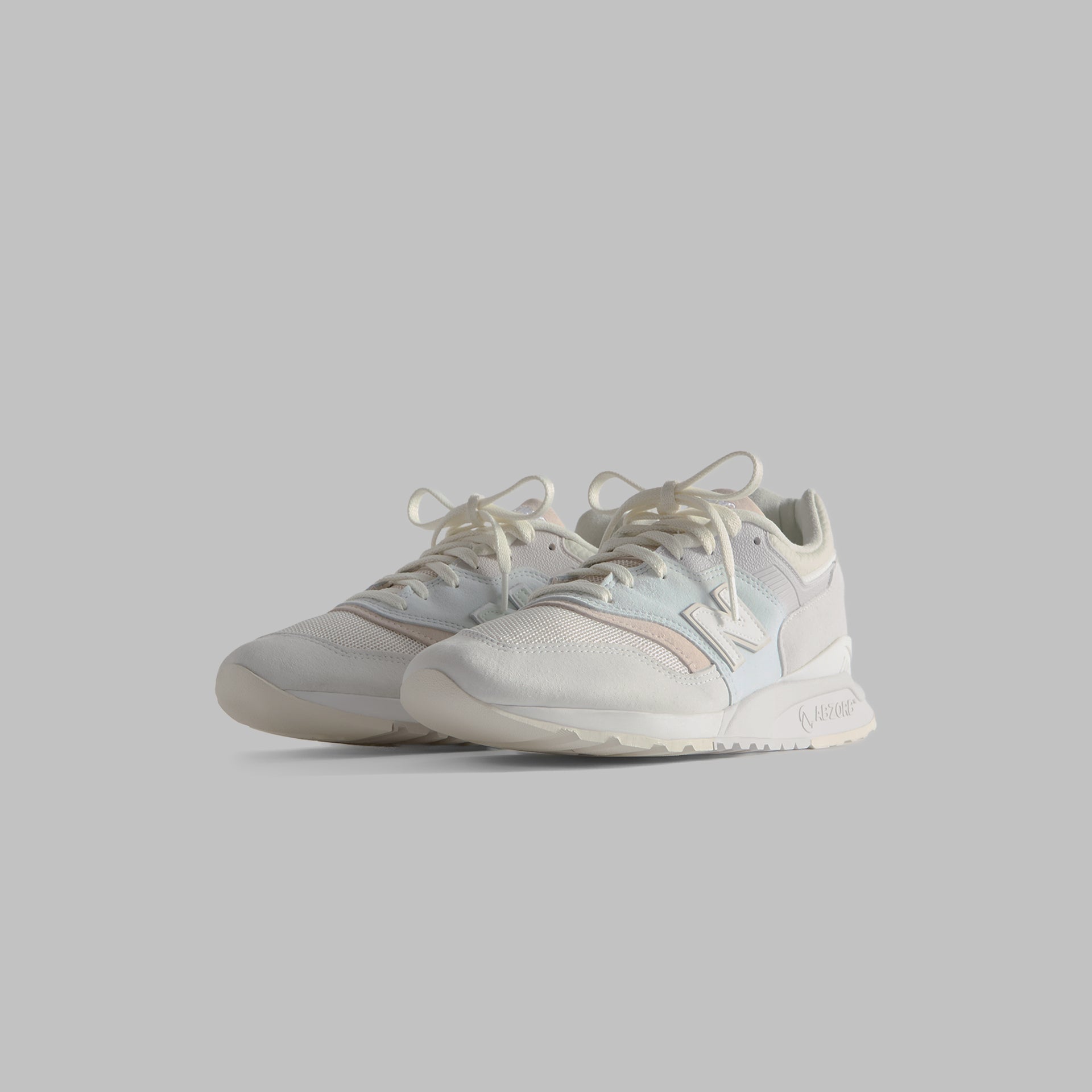 Ronnie Fieg & New Balance Made in USA 997.5 - White / Ice Blue / Peach