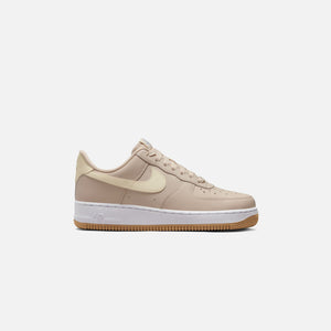 Nike WMNS Air Force 1 `07 - Sanddrift / Coconut Milk / White Wolf