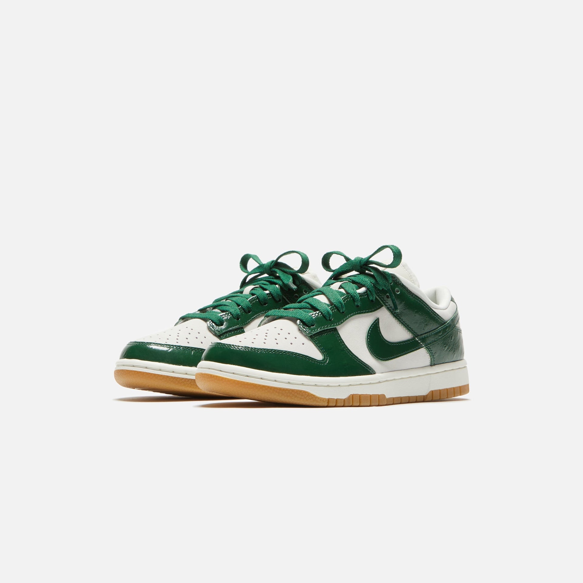 Nike WMNS Dunk Low LX - Phantom / Gorge Green / Sail / Metallic Gold