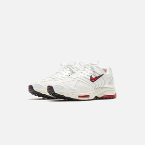 Nike WMNS Air Pegasus 2K5 - White / Gym Red / Phantom-Coconut Milk / Metallic Platinum / Black