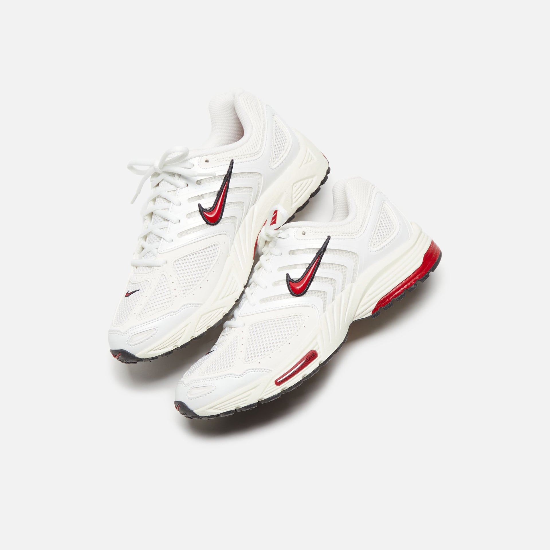 Nike WMNS Air Pegasus 2K5 - White / Gym Red / Phantom-Coconut Milk / Metallic Platinum / Black