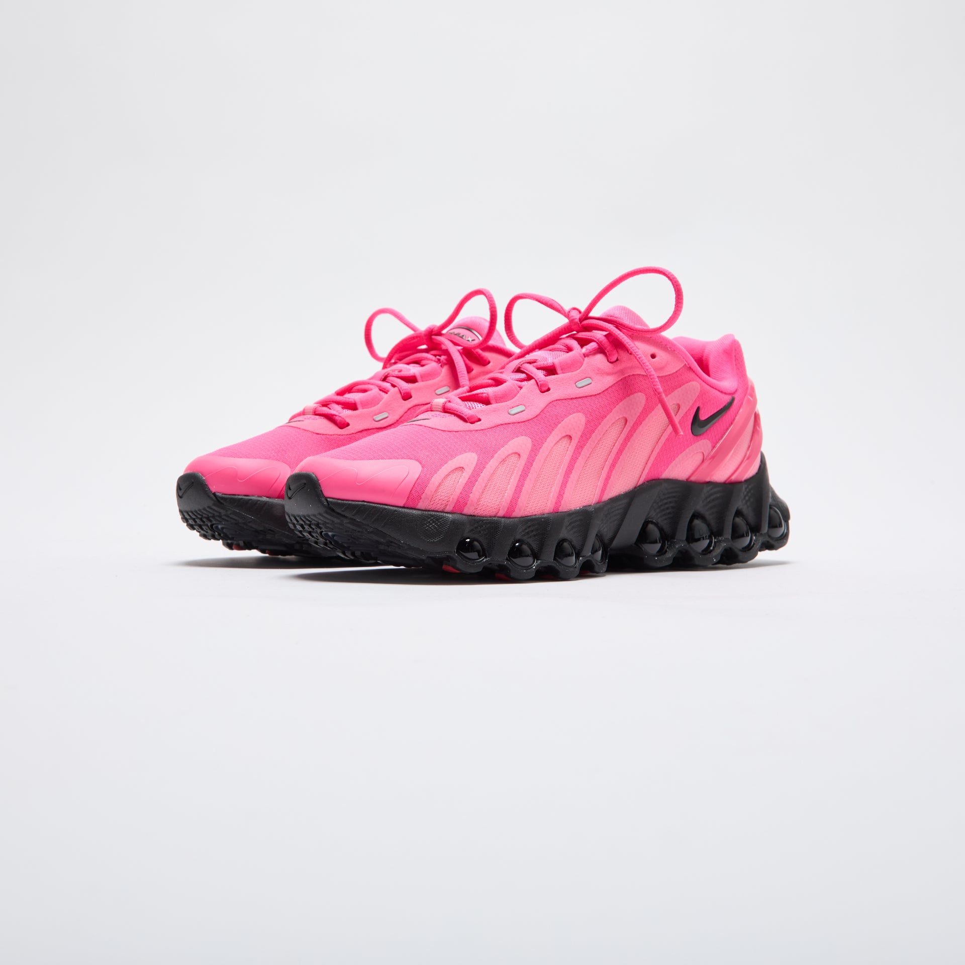 Nike Air Max DN8 - Hyper Pink / Black