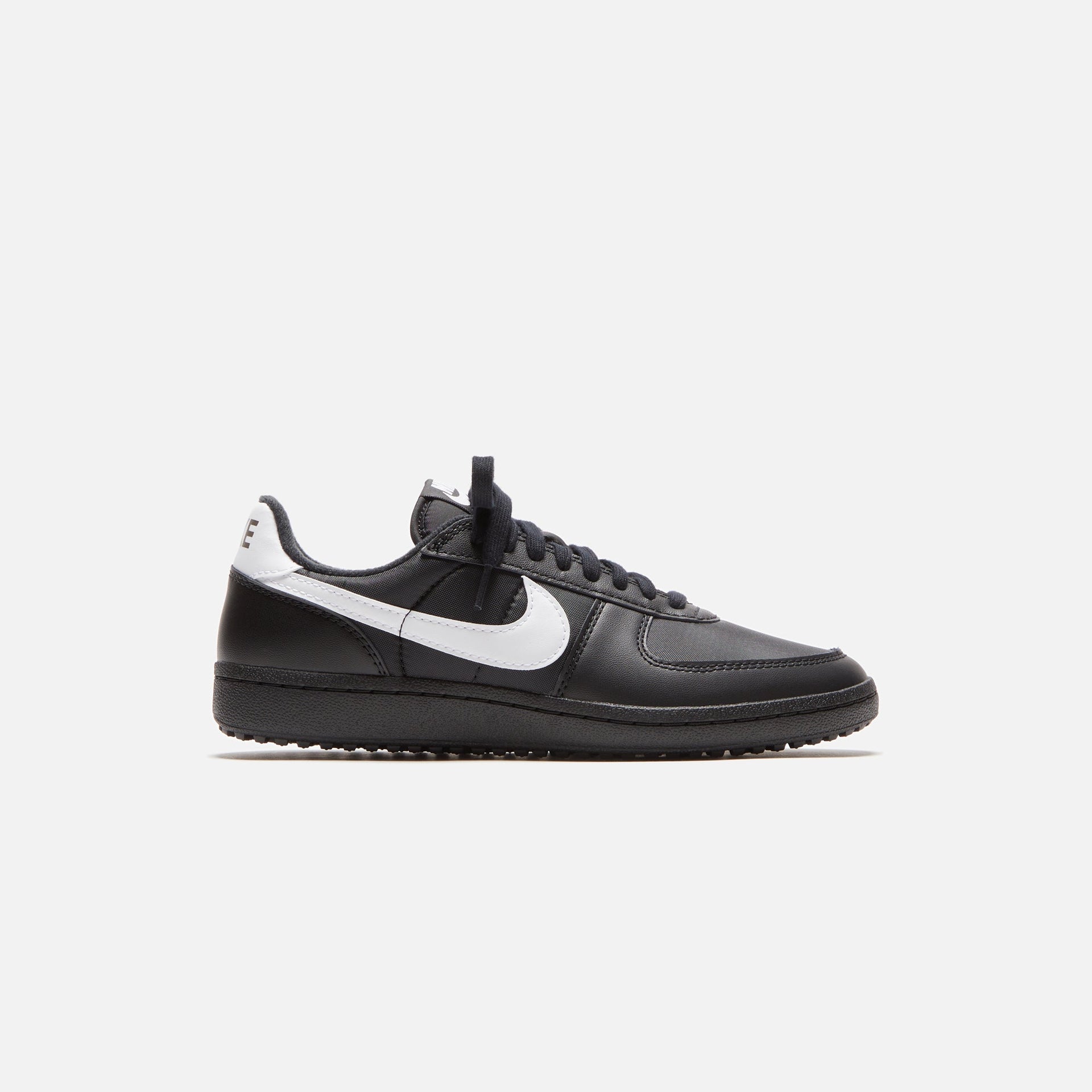 Nike Field General 82 - Black / Black / White