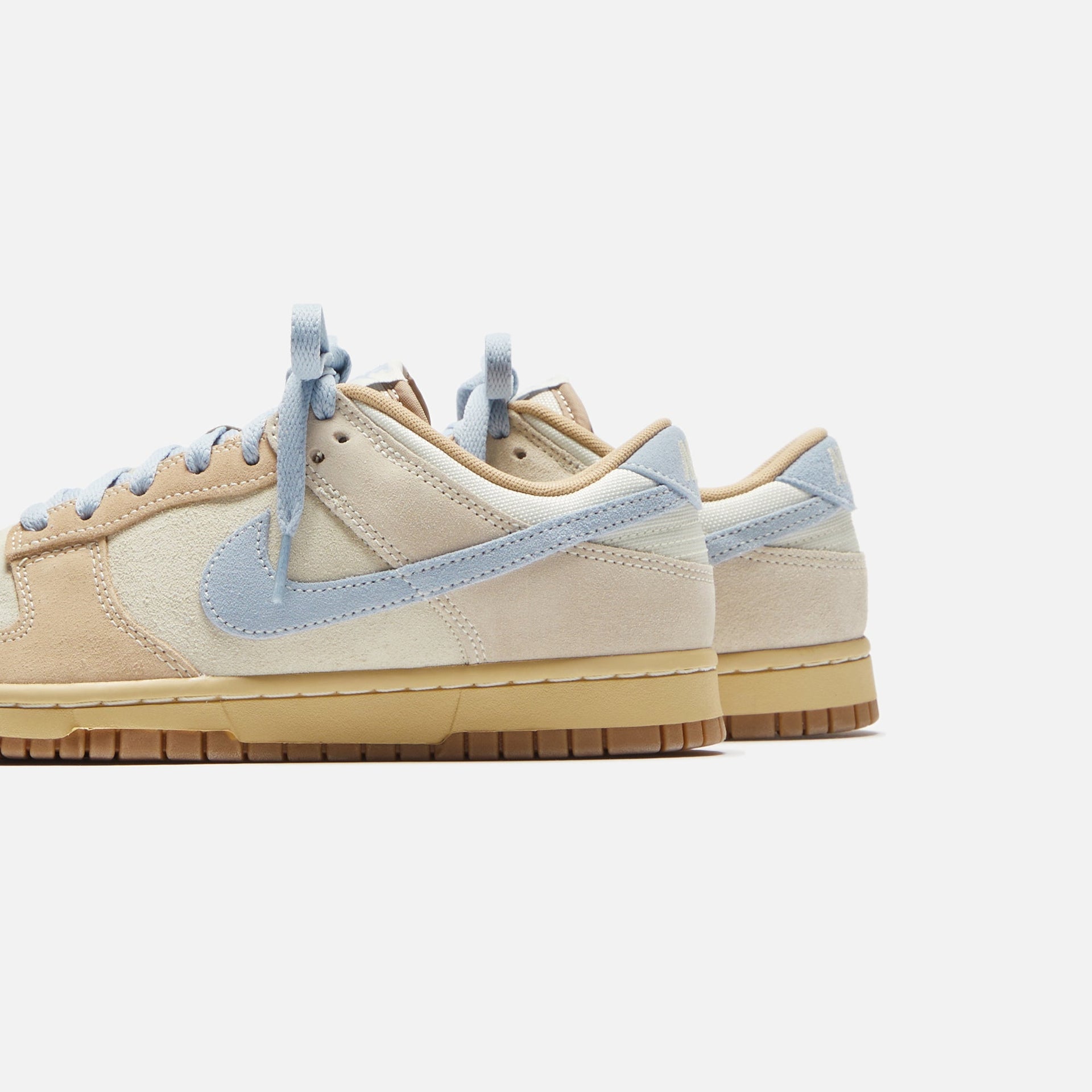 Nike Dunk Low - Coconut Milk / Sanddrift / Hemp / Light Armory Blue