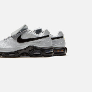 Nike Air Max Plus TNPO - Wolf Grey / Black