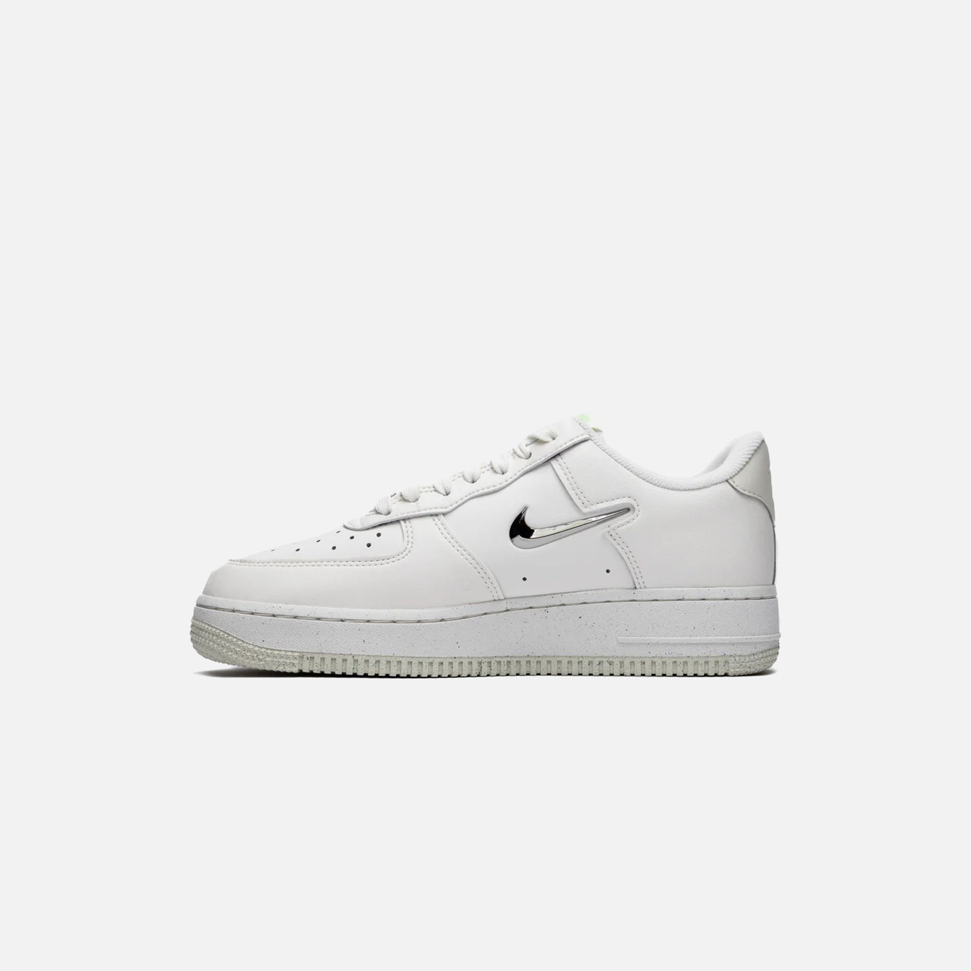 Nike WMNS Air Force 1 '07 SE - Sail / Vapor Green / Sea Glass