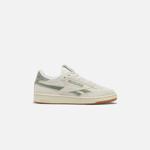 Reebok WMNS Club C Revenge Vintage - Chalk / Chalk / Harmony Green