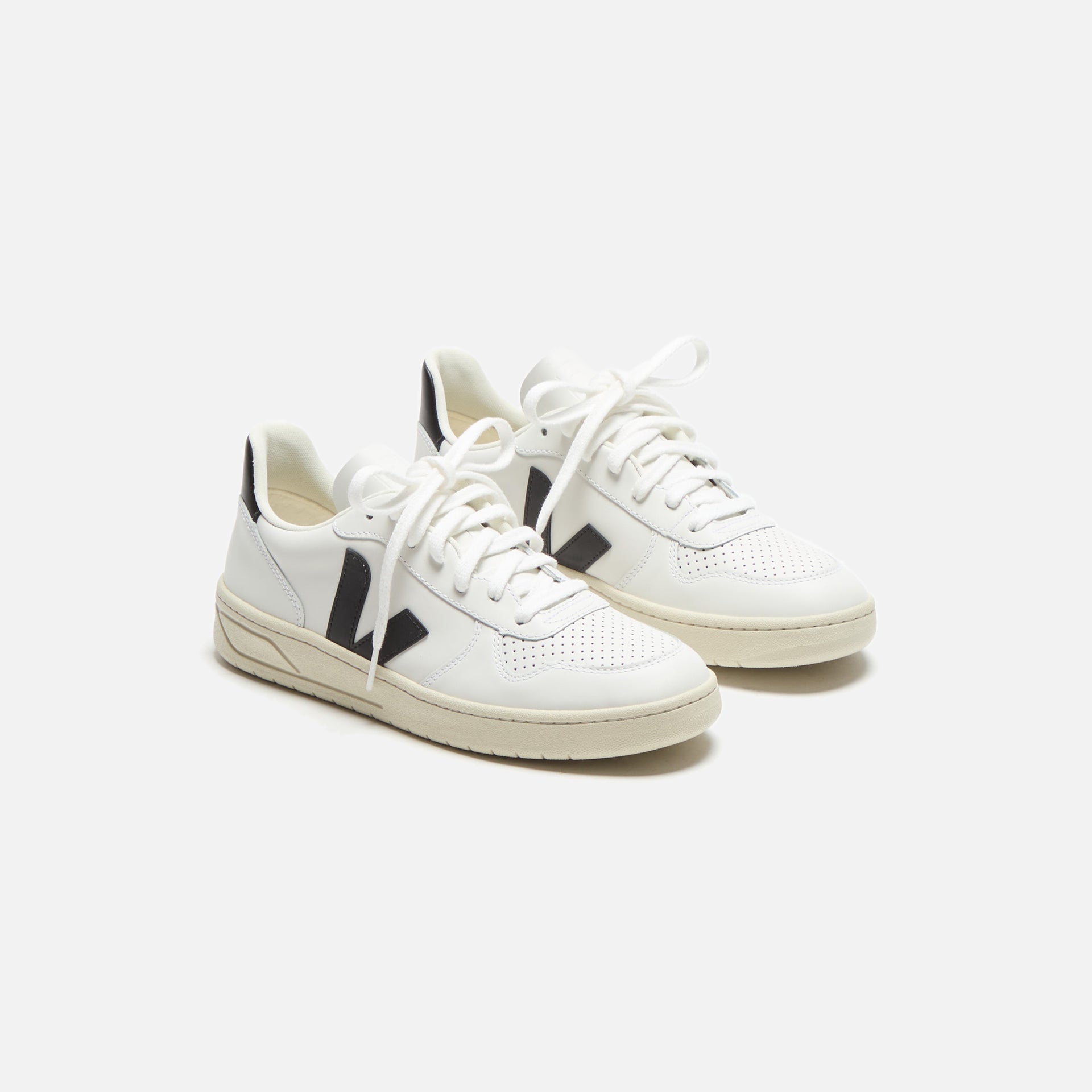 Veja WMNS V-10 - Extra White / Black