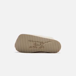 Yume Yume Truck Slide Ultrasuede - Sand