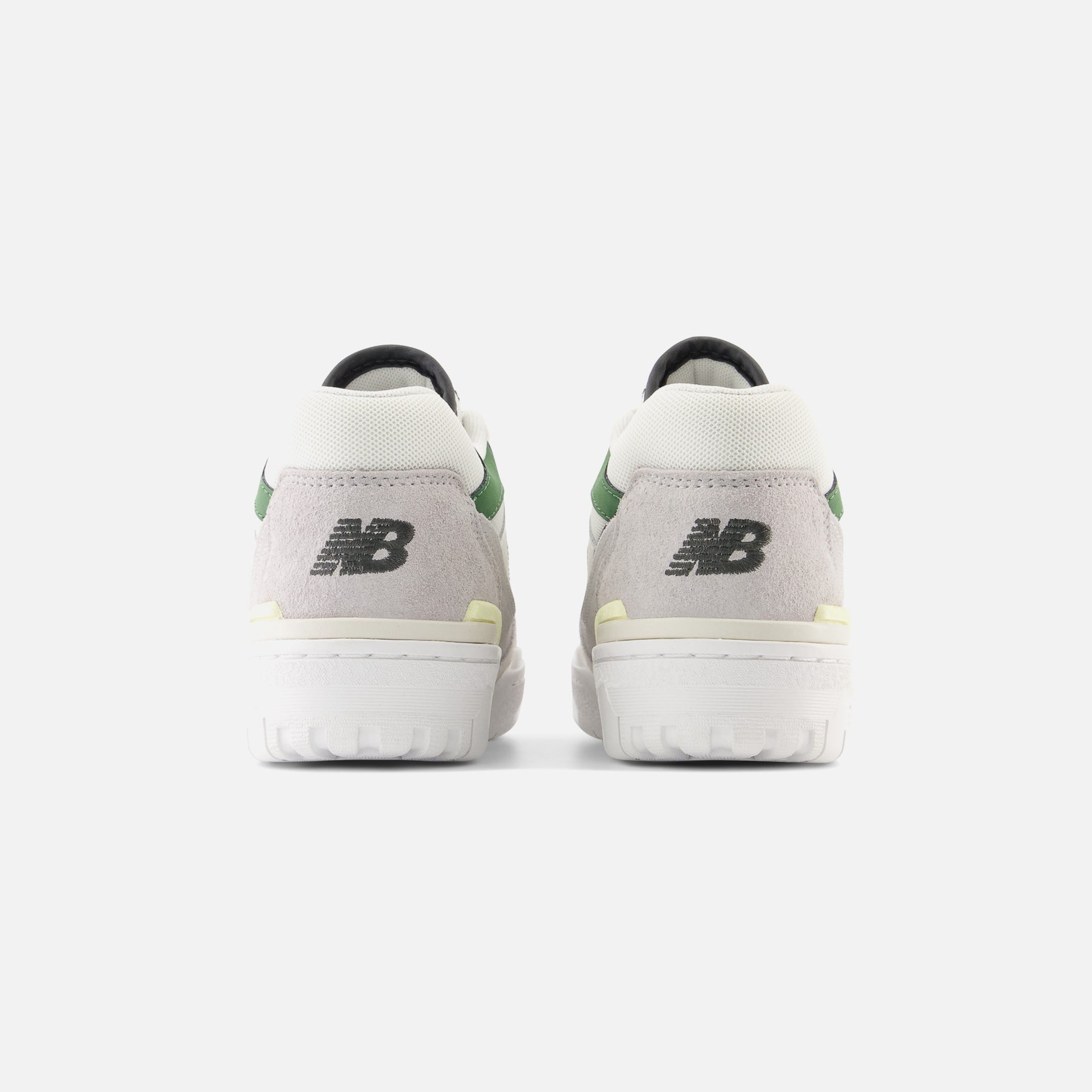 New Balance WMNS 550 - White / Olive