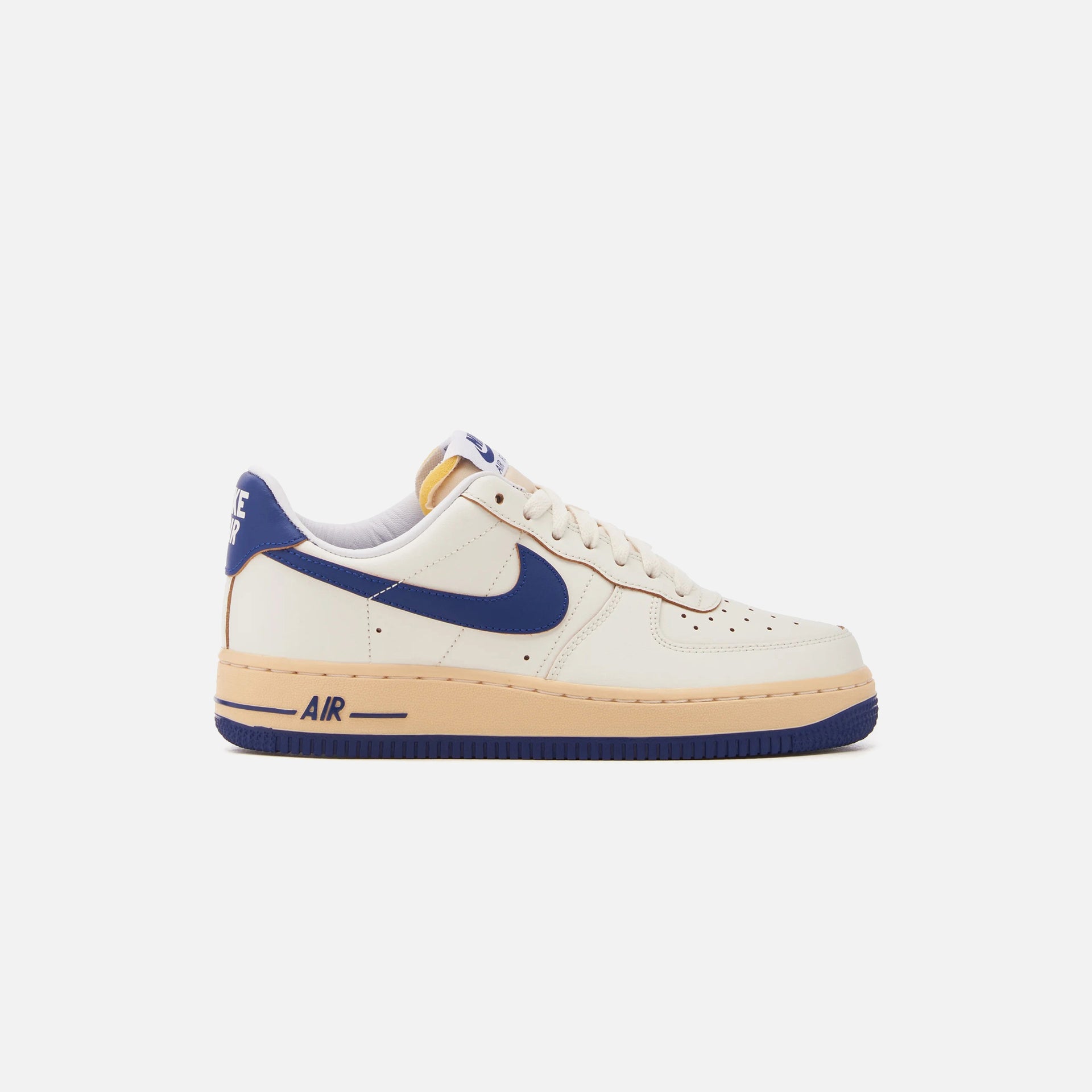 Nike WMNS Air Force 1 '07 - Sail / Deep Royal Blue