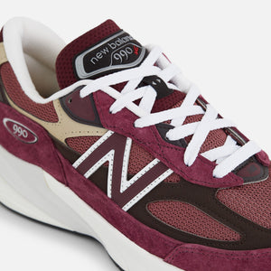 New Balance 990v6 - Burgundy