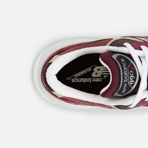 New Balance 990v6 - Burgundy