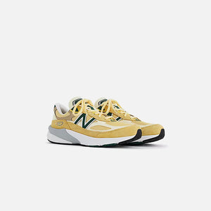 New Balance 990v6 - Yellow