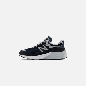 New Balance WMNS Made in USA 990v6 - Navy