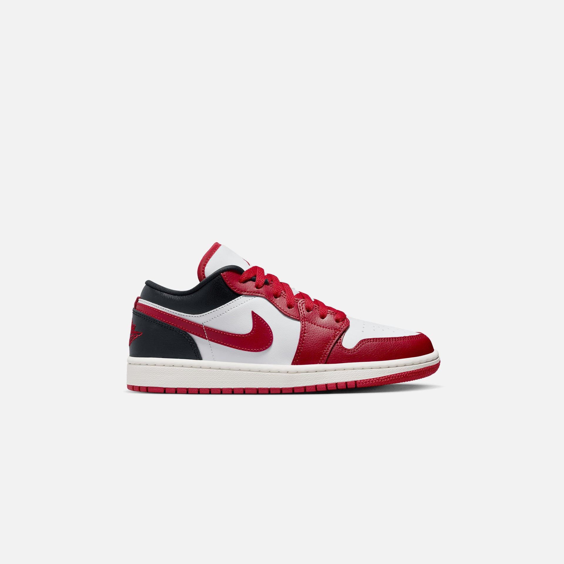 Jordan Air Jordan 1 Low - White / Gym Red / Black Sail