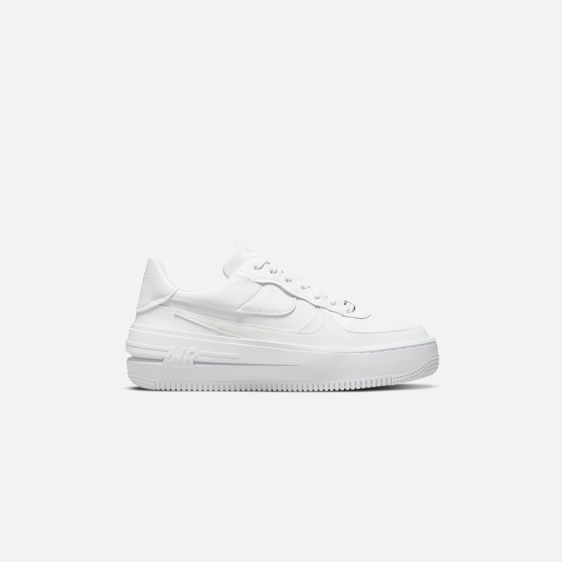 Nike WMNS Air Force 1 PLT.AF.ORM - White / Summit White