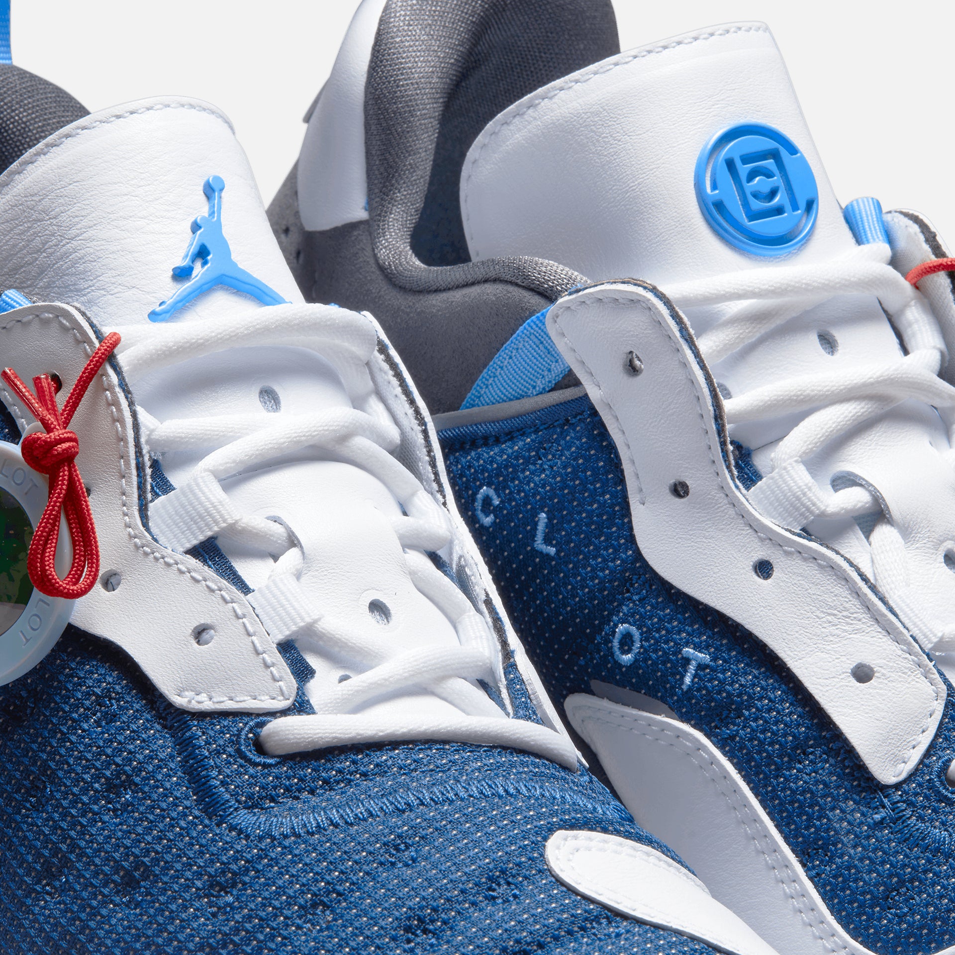 Jordan Air Jordan Delta 2 SP CLOT - White / French Blue / University Blue / Flint Grey