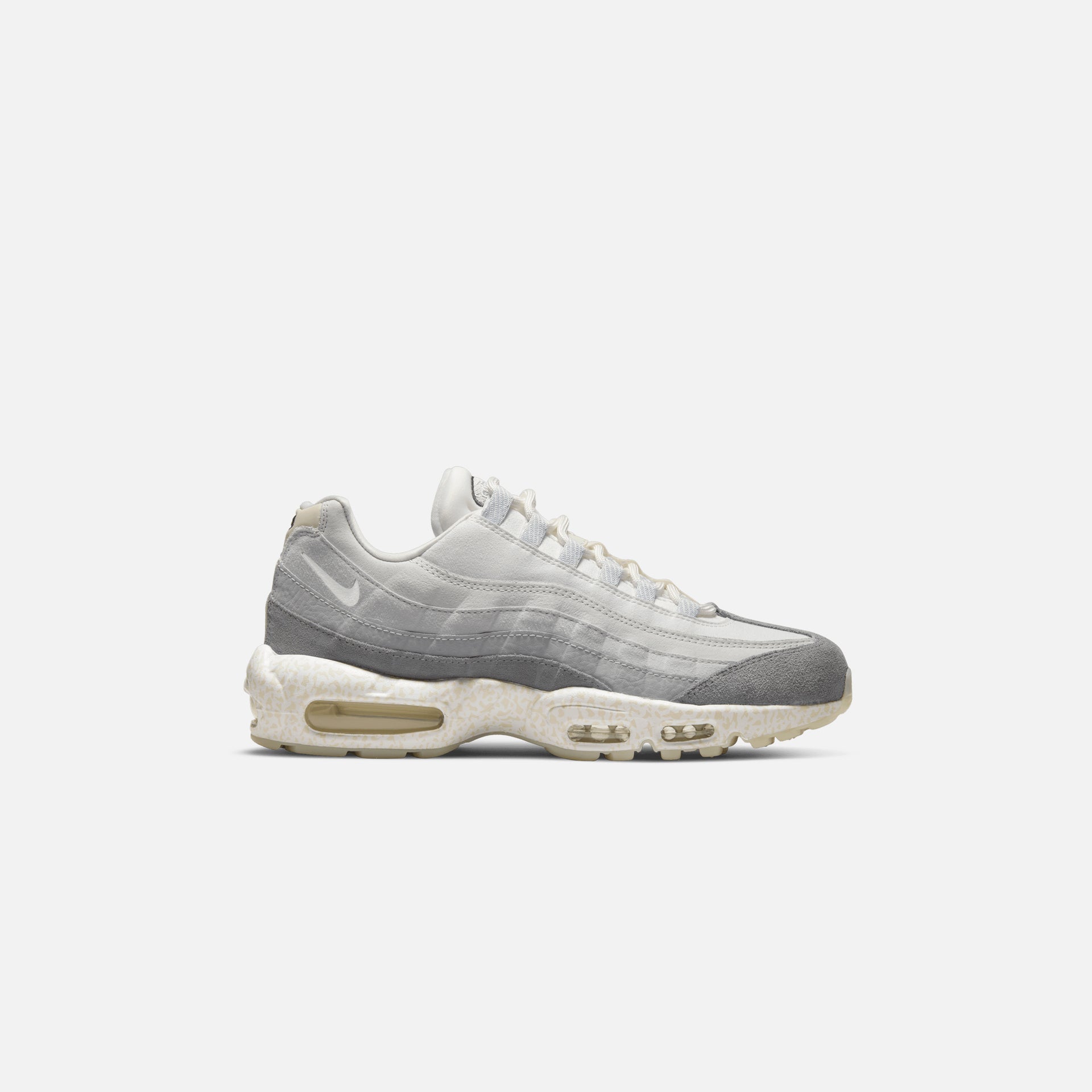 Nike Air Max 95 QS - Summit White / Light Bone / Cool Grey