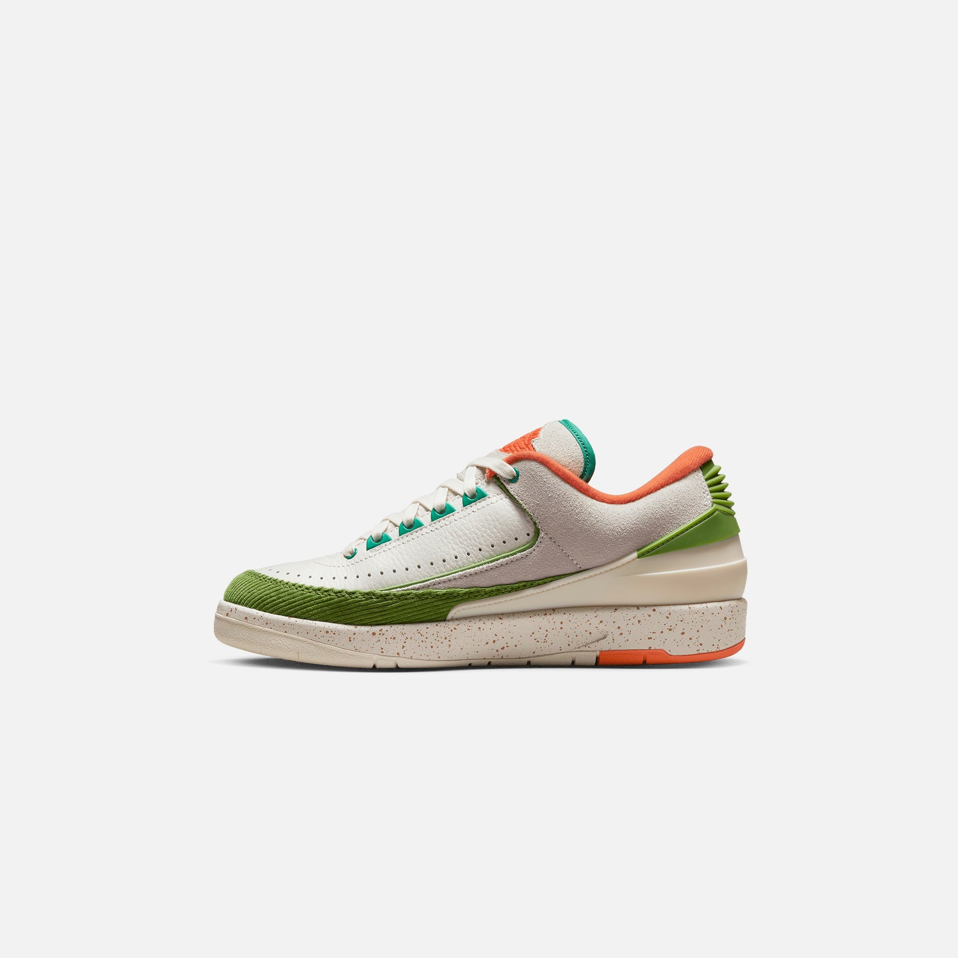 Nike x Titan WMNS Air Jordan 2 Retro Low SP - Sail / Safety Orange