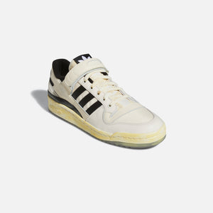 adidas Forum 84 Low AEC - Footwear White / Core Black