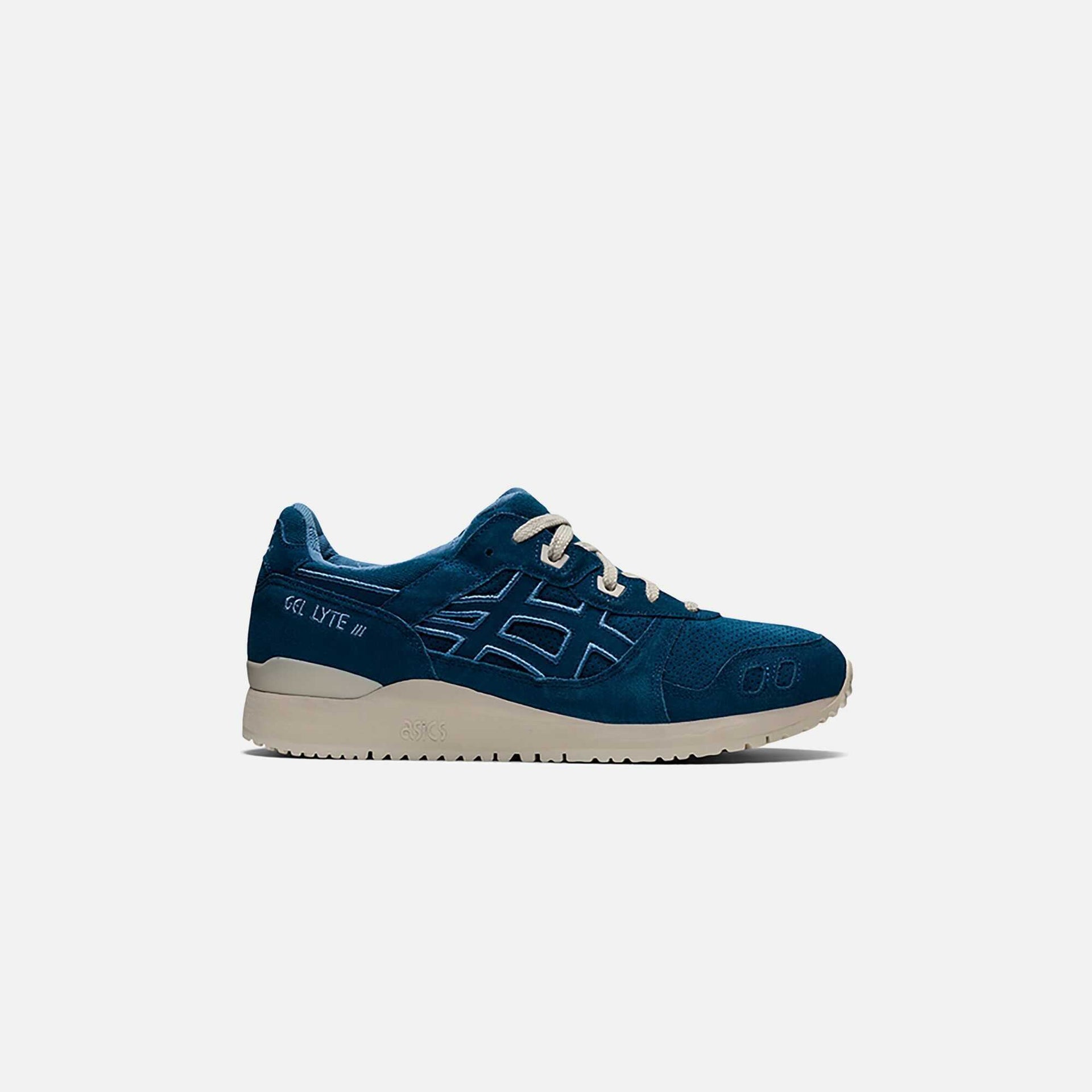 Asics Gel-Lyte III - Light Indigo / Smoke Grey