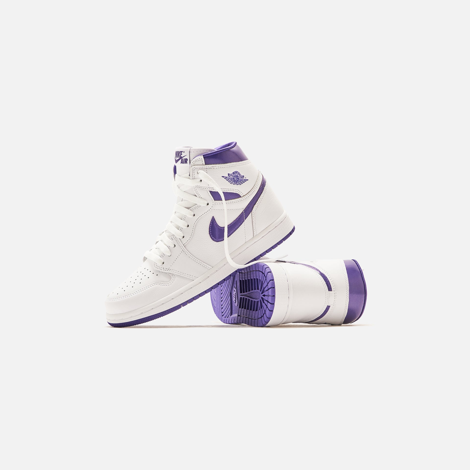 Jordan WMNS Air Jordan 1 High OG - White / Court Purple