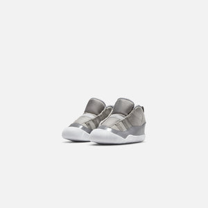 Jordan Air Jordan 11 Crib Bootie - Cool Grey