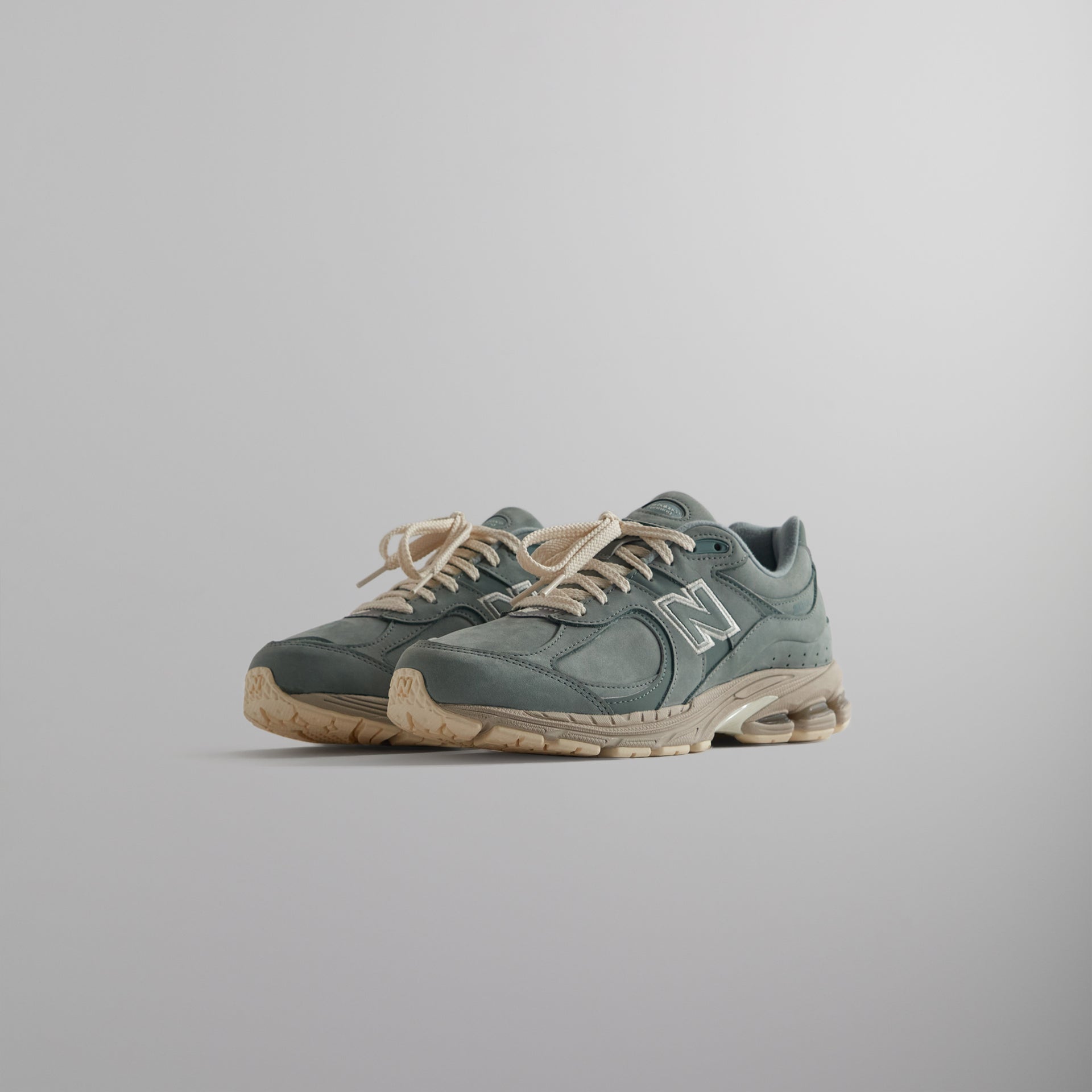 Kith for New Balance 2002R - Slate Grey / Chinois Green