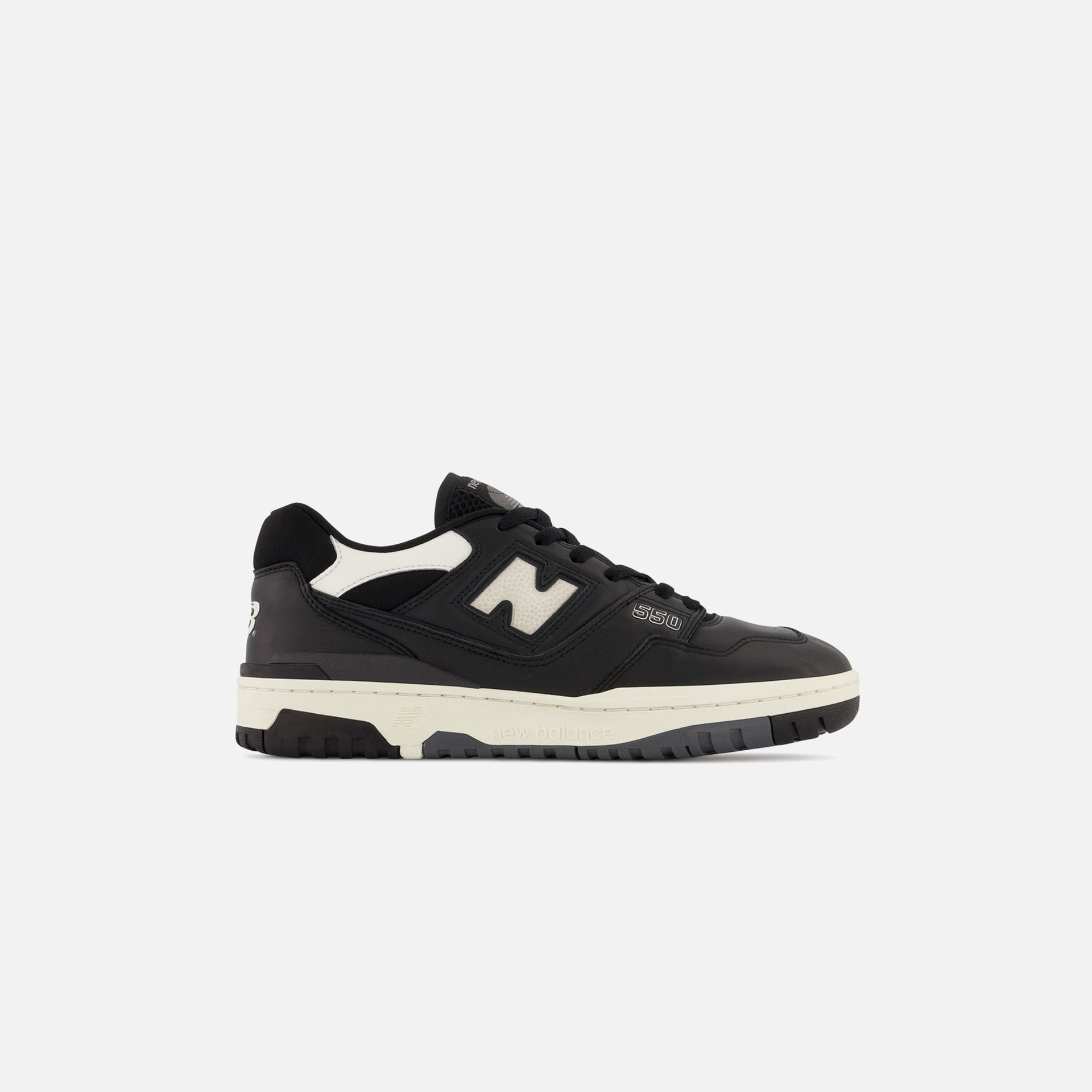 New Balance 550 - Black / Sea Salt