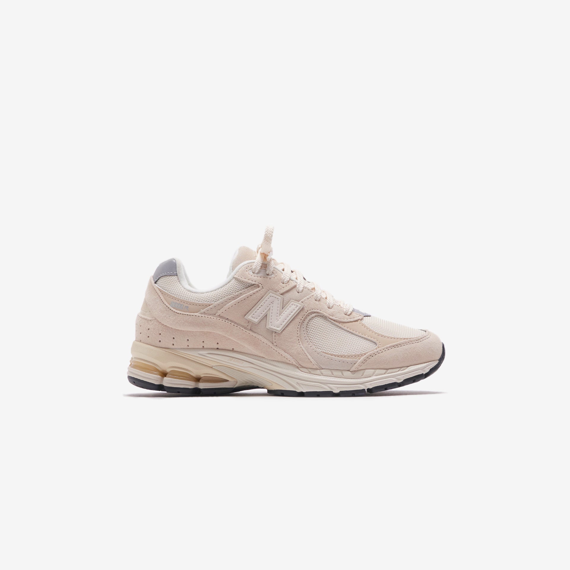 New Balance 2002R - Calm Taupe / Angora / Silver Metalic