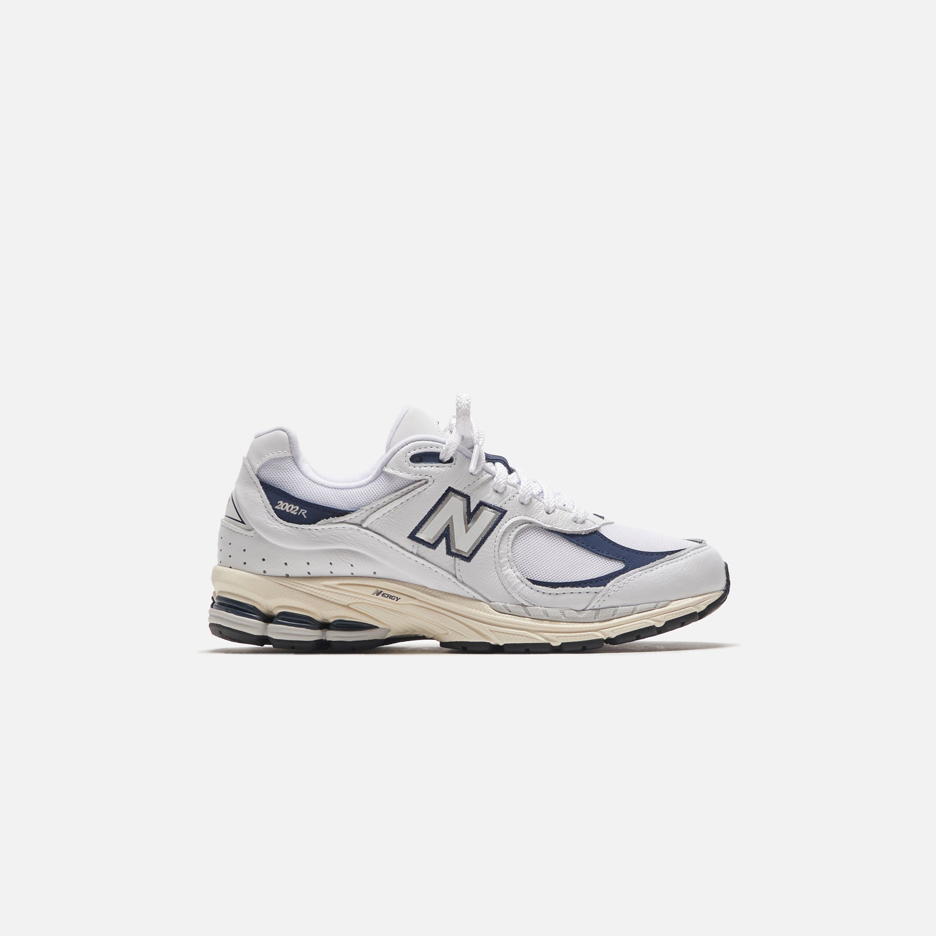 New Balance 2002R - White / Natural Indigo / Angora