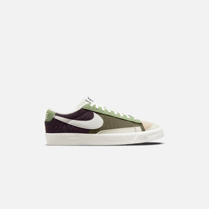 Nike Blazer Low `77 LX NN - Cave Purple / Sail / Medium Olive / Rattan