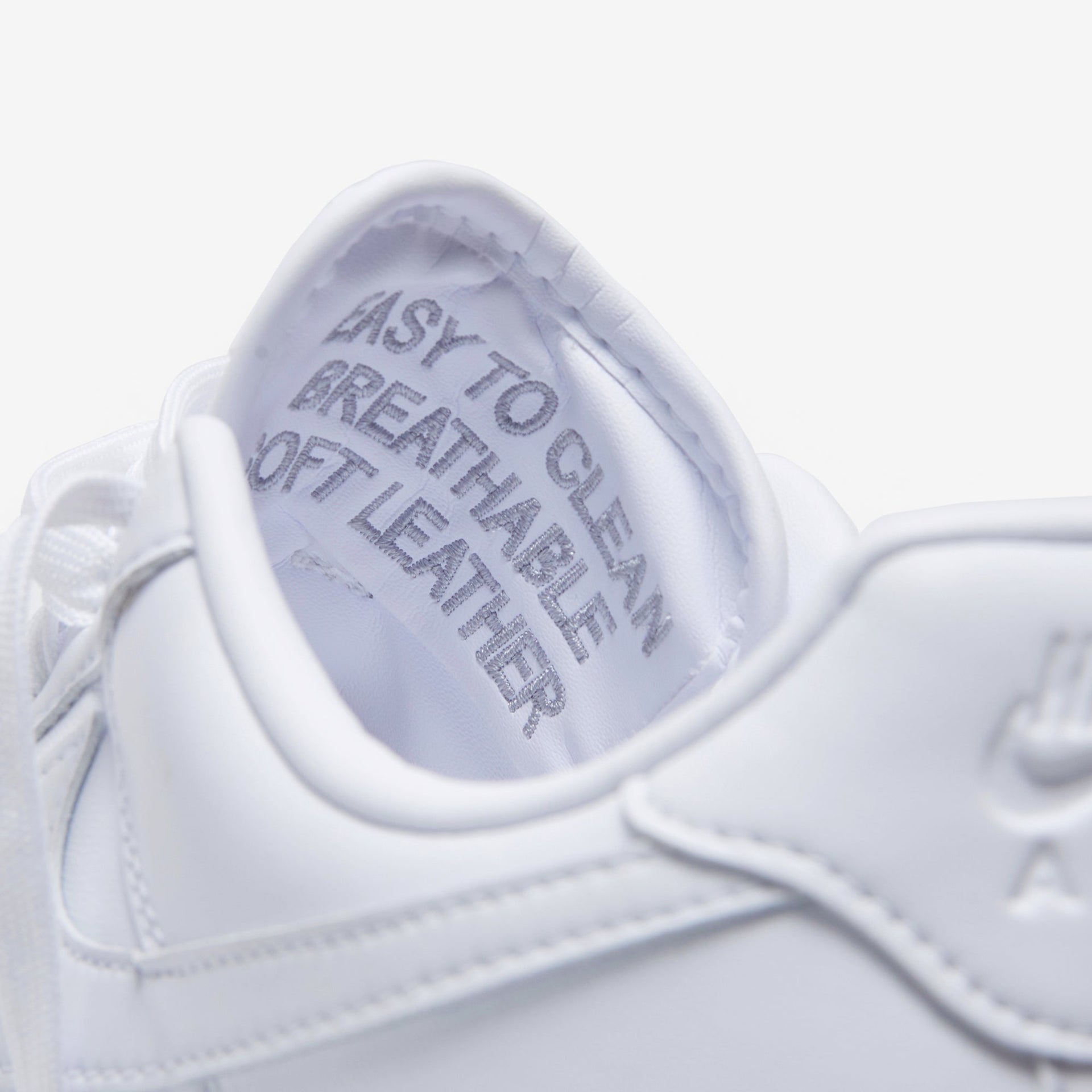 Nike Air Force 1 `07 - Fresh White