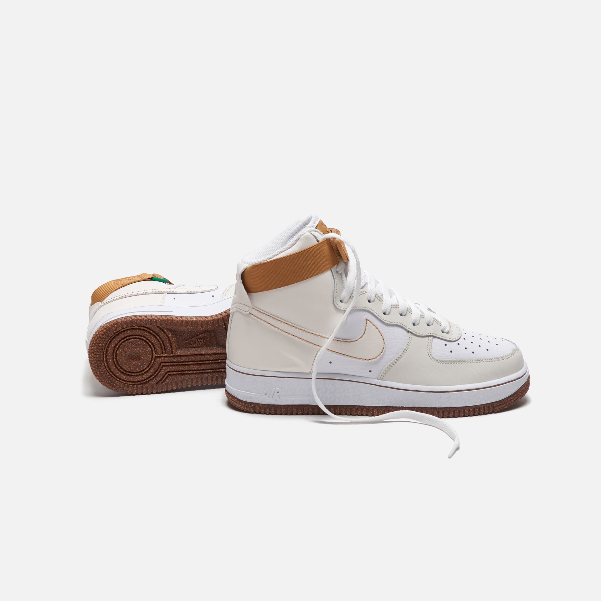 Nike Air Force 1 High `07 LV8 EMB - Phantom / White / Elemental Gold