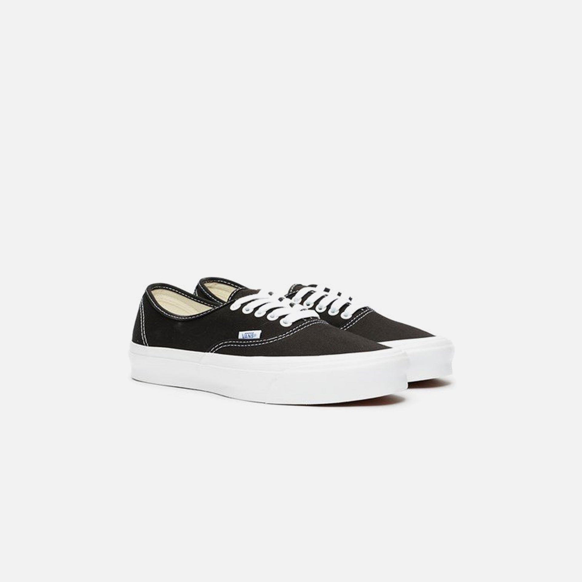 Vans UA OG Authentic LX - Black / True White